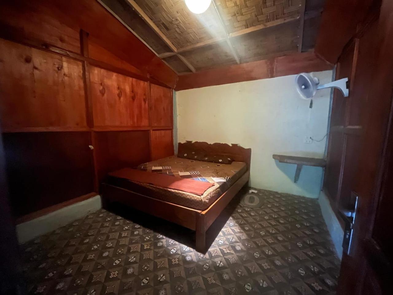 Pongo Guest House & Jungle Trekking Bukit Lawang Esterno foto