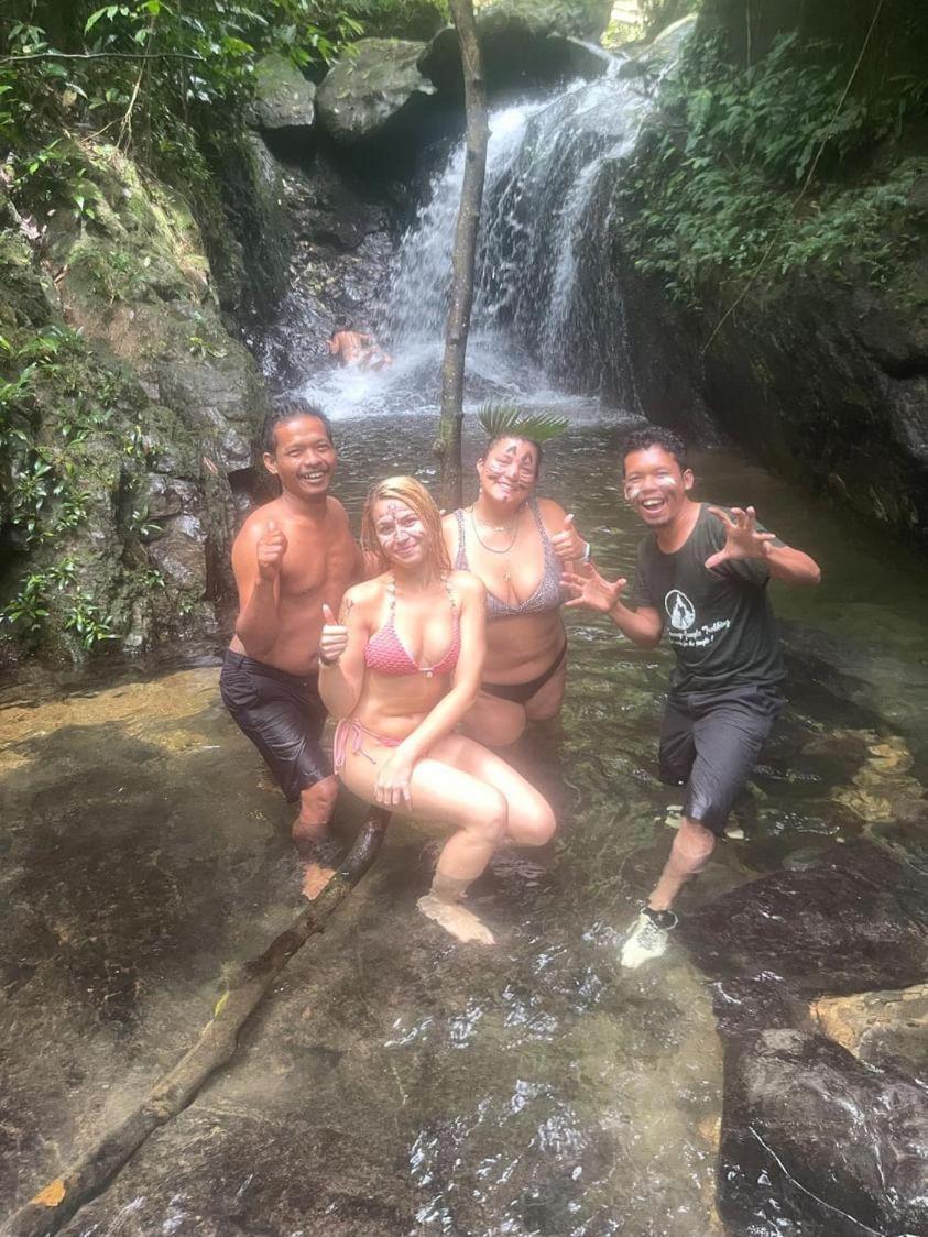 Pongo Guest House & Jungle Trekking Bukit Lawang Esterno foto